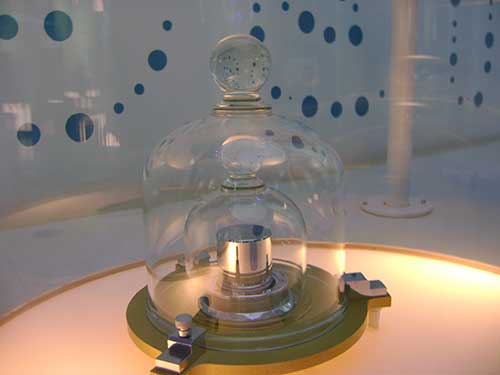 replika-prototipe-kilogram